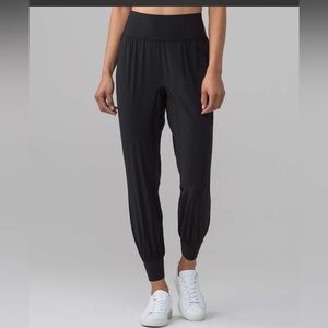 LULULEMON SUN SETTER JOGGERS 28INCH